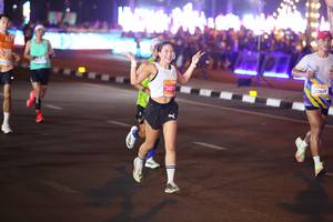 BIB: 2621, 22649
                            <button type="button" onclick="openModal(23168071)" class="btn btn-primary btn-sm float-right btn-popup" data-toggle="modal" data-target=".modal-high-quality">
                        <i class="fas fa-shopping-cart"></i> Add to Cart
                    </button>
                                            <button type="button" onclick="isThisMe(23168071, true)" class="btn btn-success btn-sm float-right btn-popup btn-isme hidden" data-toggle="tooltip" data-placement="bottom" title="นี่คือรูปของคุณใช่ไหม คลิกที่นี่เพื่อเอาเข้าอัลบั้ม">
                        <i class="fas fa-plus"></i> Add to album
                    </button>
                    <button type="button" onclick="isThisMe(23168071, false)" class="btn btn-warning btn-sm float-right btn-popup btn-isnotme hidden">
                        <i class="fas fa-ban"></i> Remove from album
                    </button>